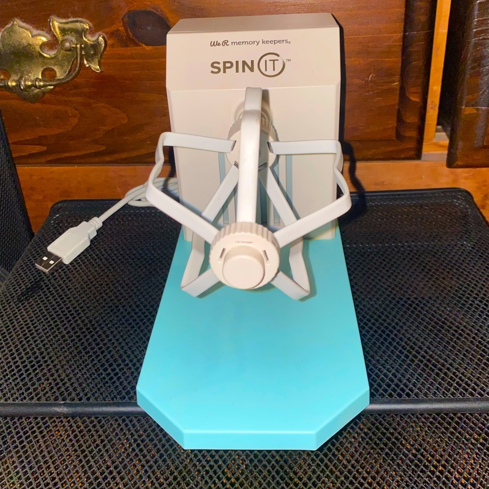 Spin it cup spinner